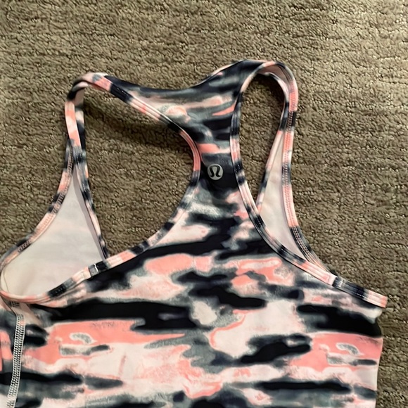 Lulu Lemon Racerbank Tank - Picture 1 of 2